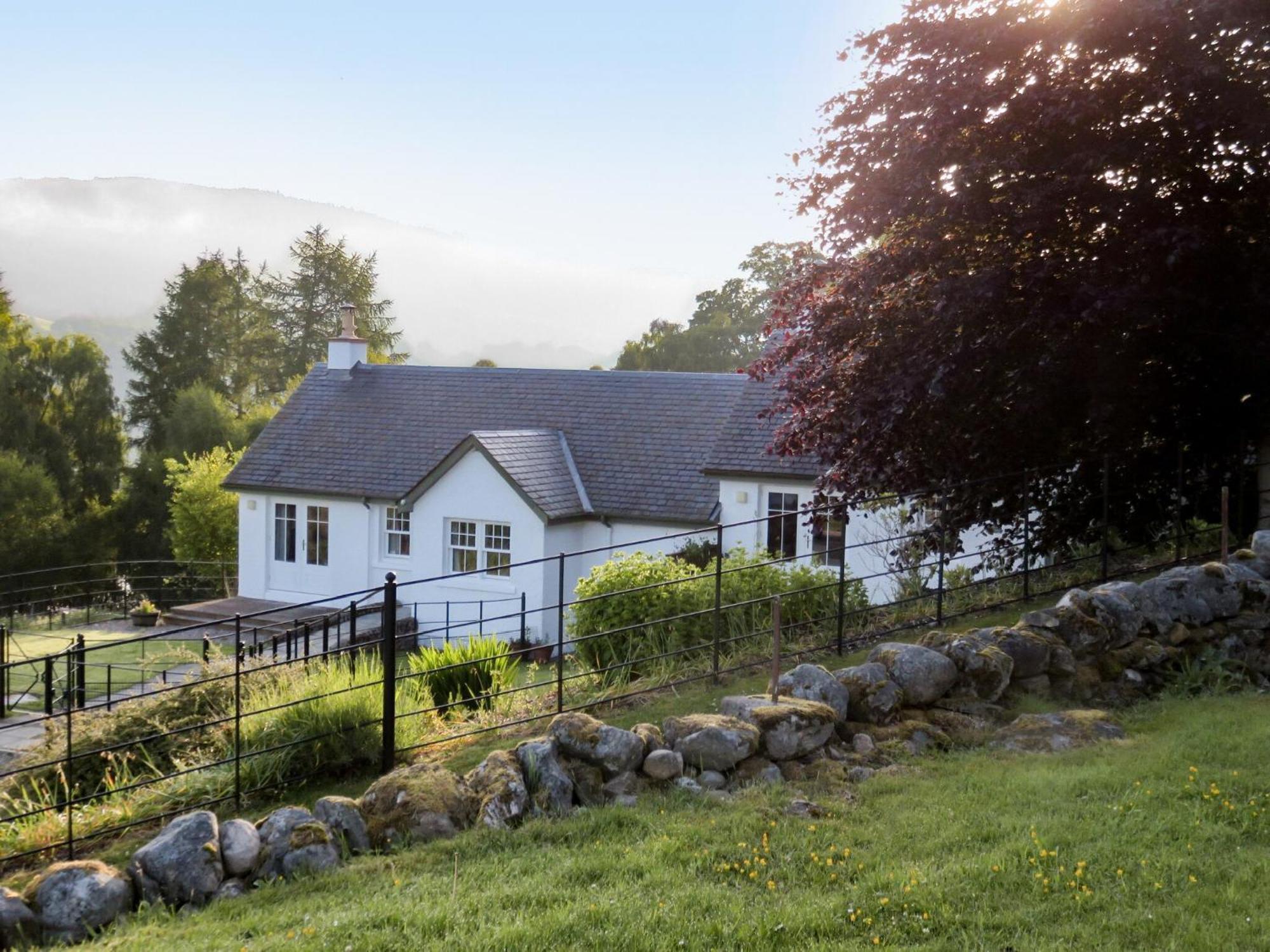 Tummel Cottage Foss Eksteriør bilde