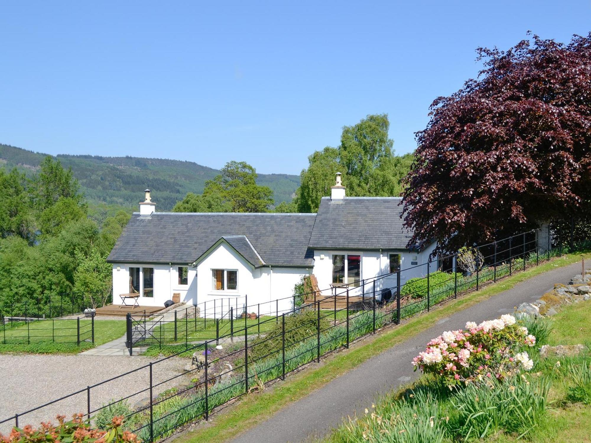 Tummel Cottage Foss Eksteriør bilde